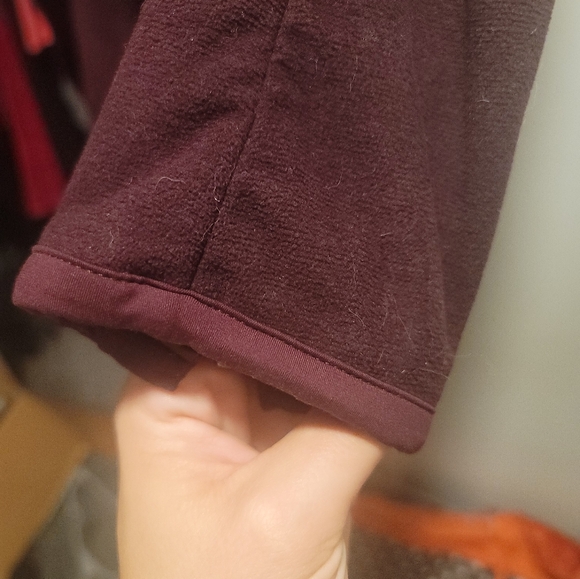 Lululemon Presence of Mind Wrap in Bordeaux - Picture 12 of 12